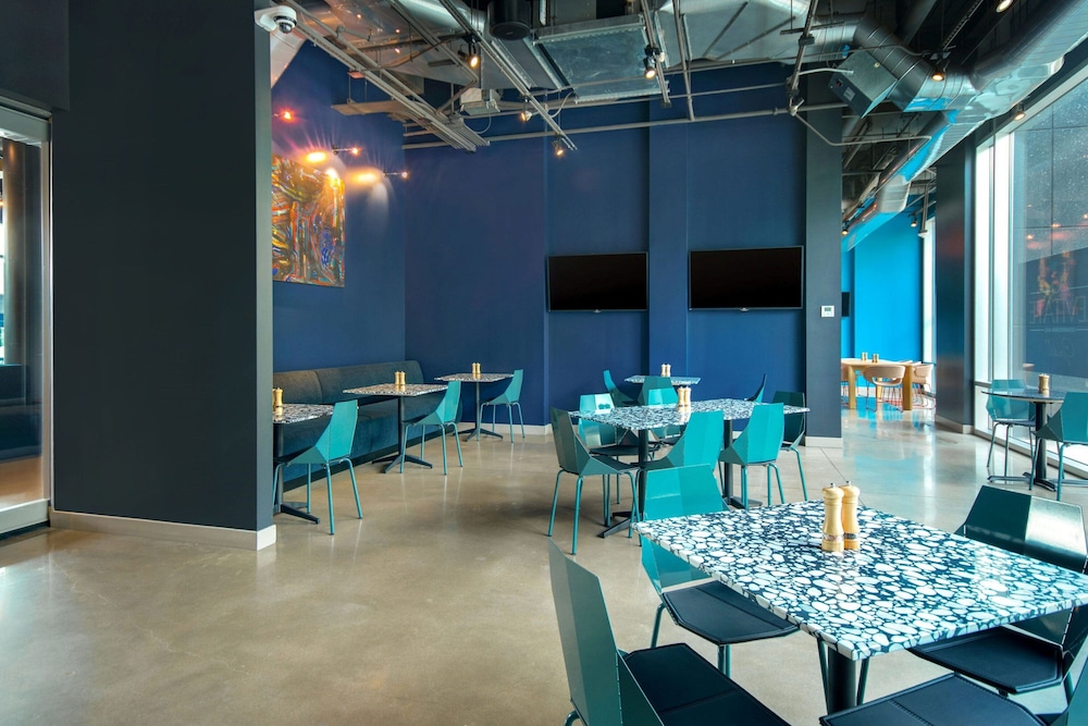 Aloft Oklahoma City Downtown Bricktown - photo 53