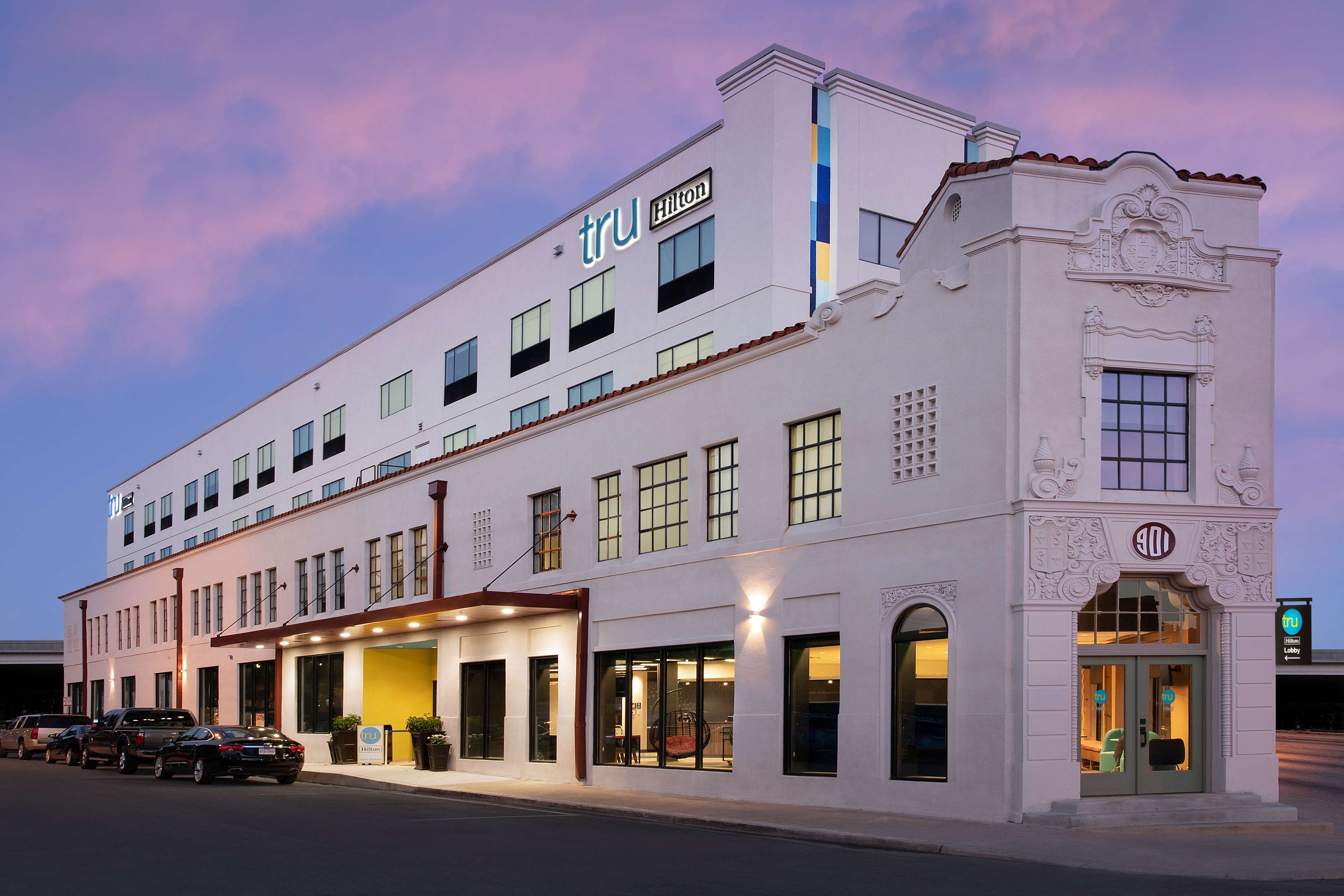 Tru By Hilton San Antonio Downtown Riverwalk - photo 2