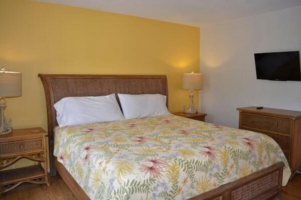 Sunset Terrace 204 - photo 2