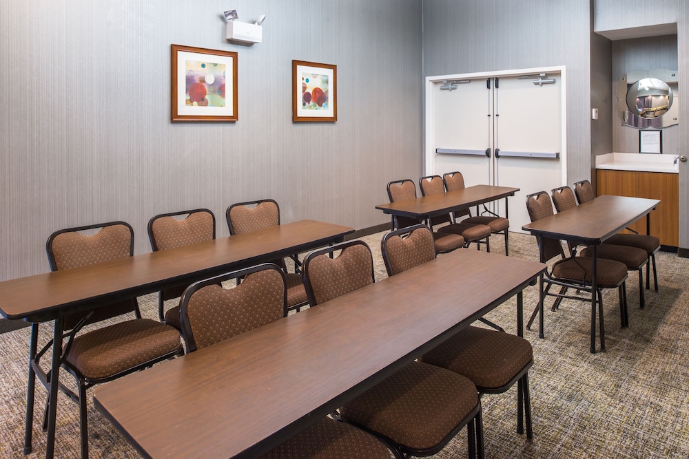 SpringHill Suites by Marriott Kingman Route 66 - photo 52