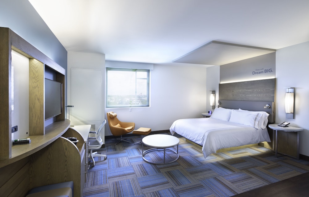 EVEN Hotel Miami Airport an IHG Hotel - photo 5