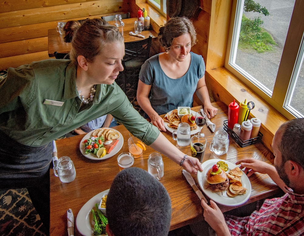 Denali Bluffs Hotel - photo 25
