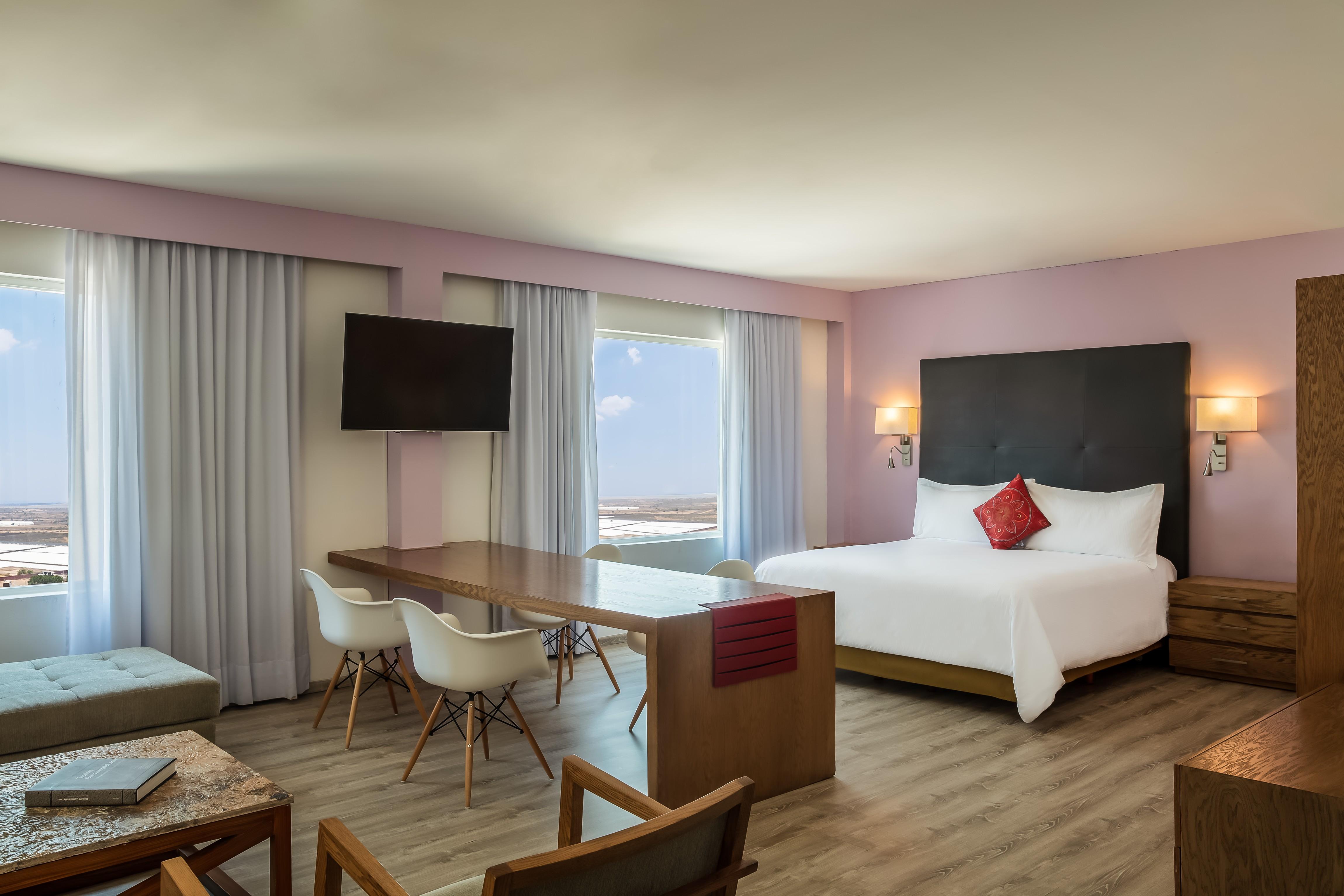 Stain Hotels in Irapuato, Mexico