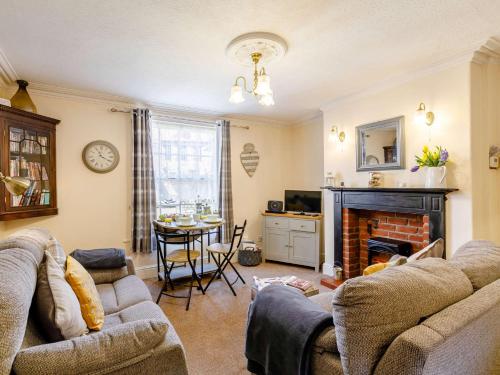 2 Bed in Whitby oc 87059 - last minute hotel in Whitby