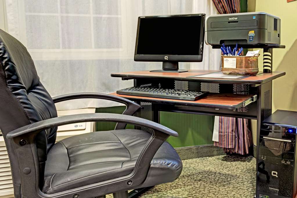 Microtel Inn & Suites by Wyndham Inver Grove Heights Minneap - photo 33