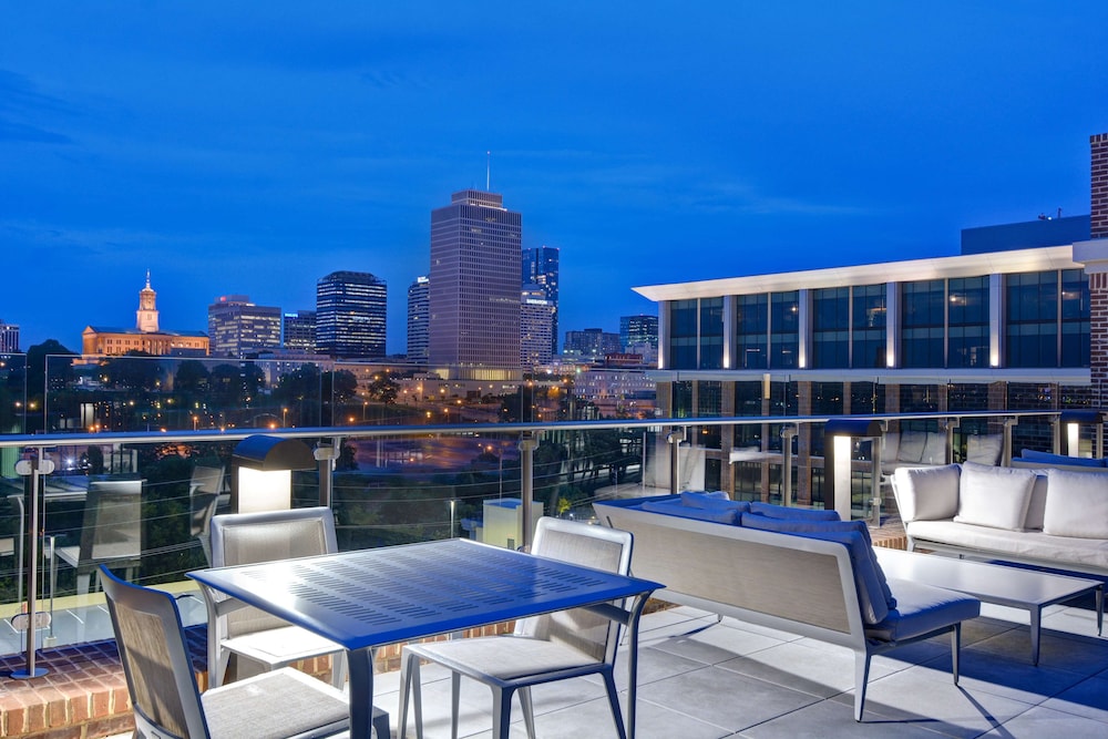 Hampton Inn & Suites Nashville Downtown Capitol View - photo 47