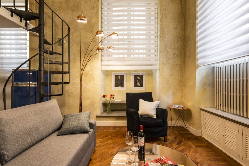 Casa di Dante Roof Terrace — 4-Star Luxury Hotel in Florence, Italy