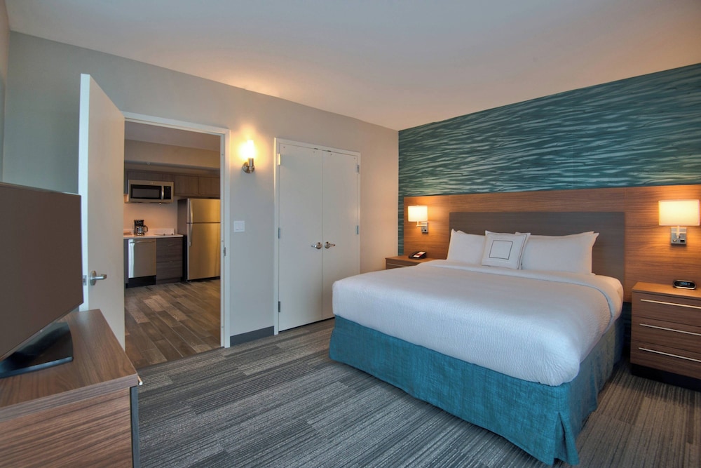 TownePlace Suites by Marriott Miami Airport - photo 15