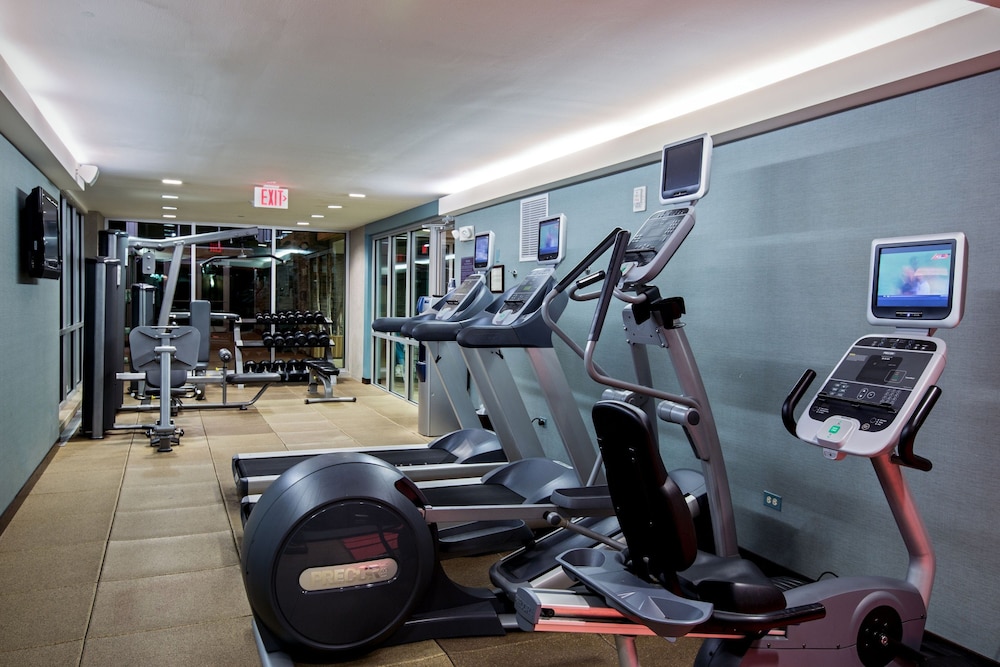 Crowne Plaza Lombard Downers Grove by IHG - photo 37