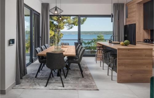 Villa Karla Posedarje — 5-Star Luxury Hotel in Posedarje, Croatia