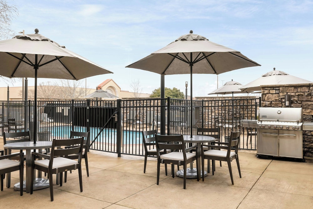 TownePlace Suites by Marriott Alexandria - photo 32