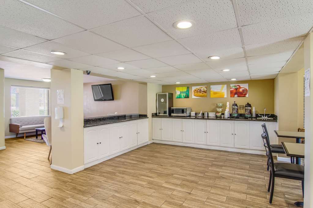 Suburban Studios Hotel Kingsland Near I 95 - photo 27