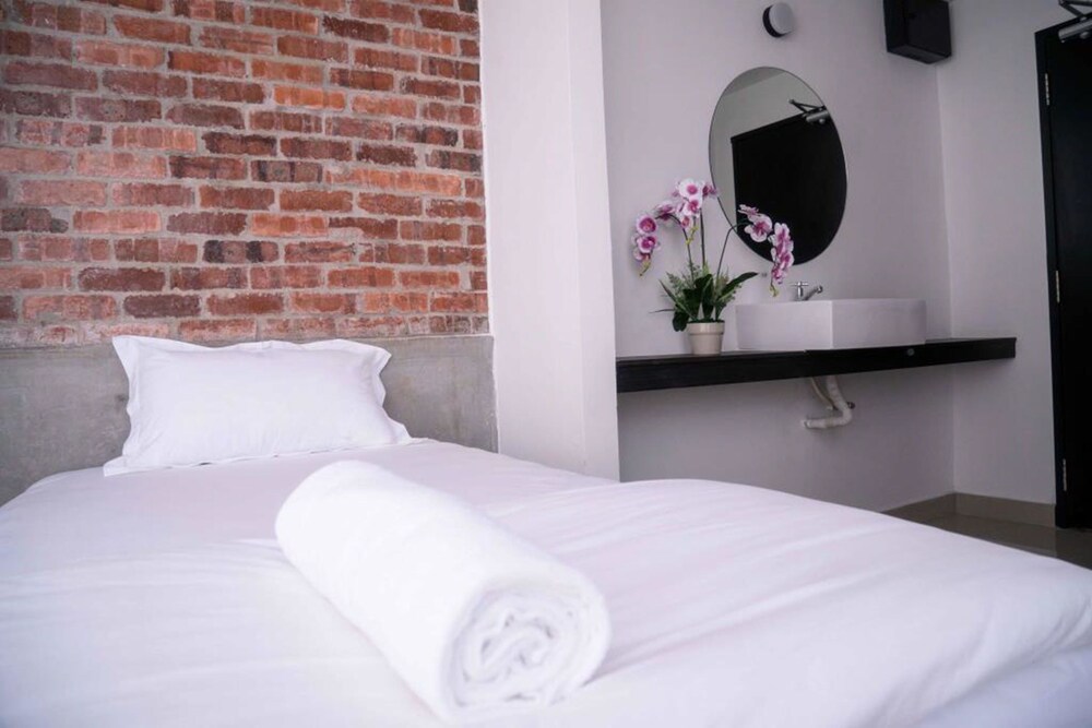 Bizz Hotel — Kuala Lumpur — photo 4