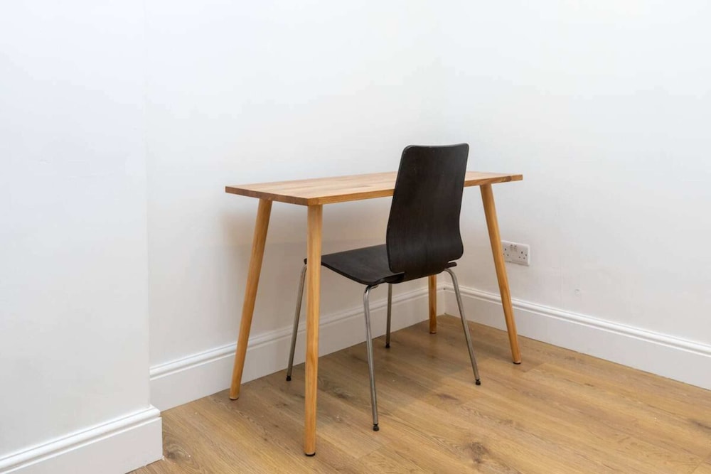 Newly Renovated 1BD Flat Camden — 4-Star Luxury Hotel in London, United Kingdom