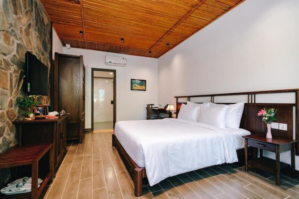 Tam Coc Valley Eco Resort — 4-Star Luxury Hotel in Ninh Binh, Vietnam