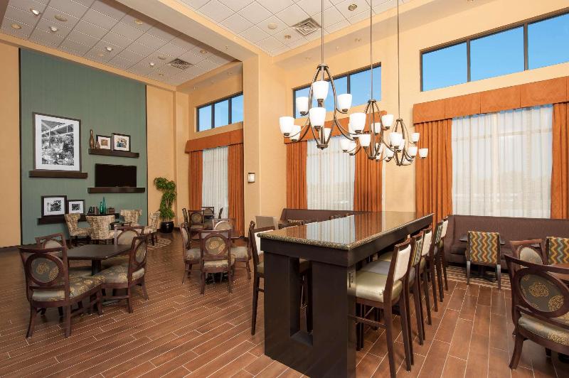 Hampton Inn & Suites Moline Quad City Int'l Aprt - photo 85