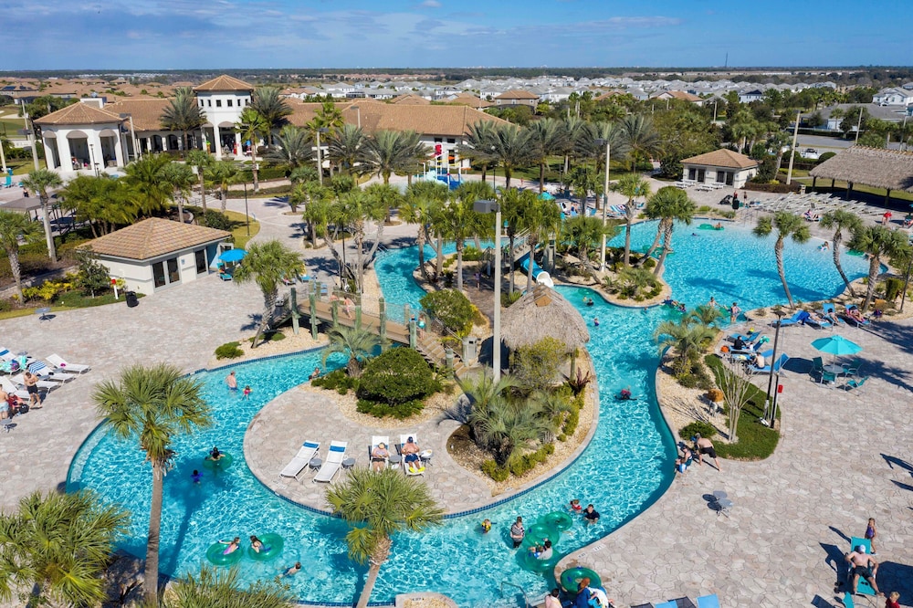 Gorgeous 6 Bd SF Close to Disney w Pool Champions Gate Resort 712 - photo 2