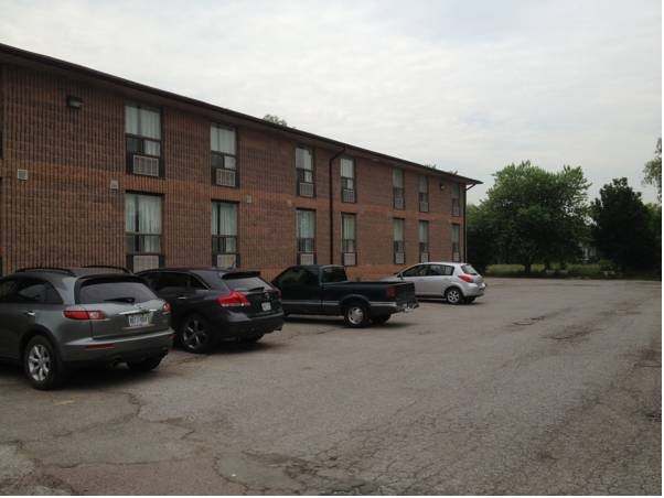 Bolton Inn in Brampton, Canada