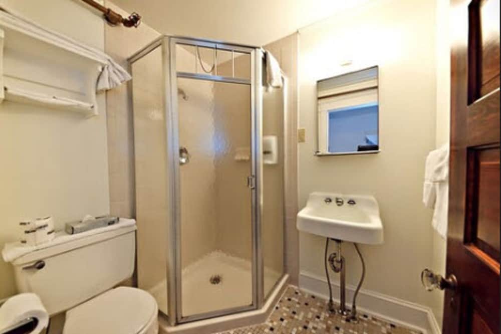 Lankford Hotel and Lodge - photo 6