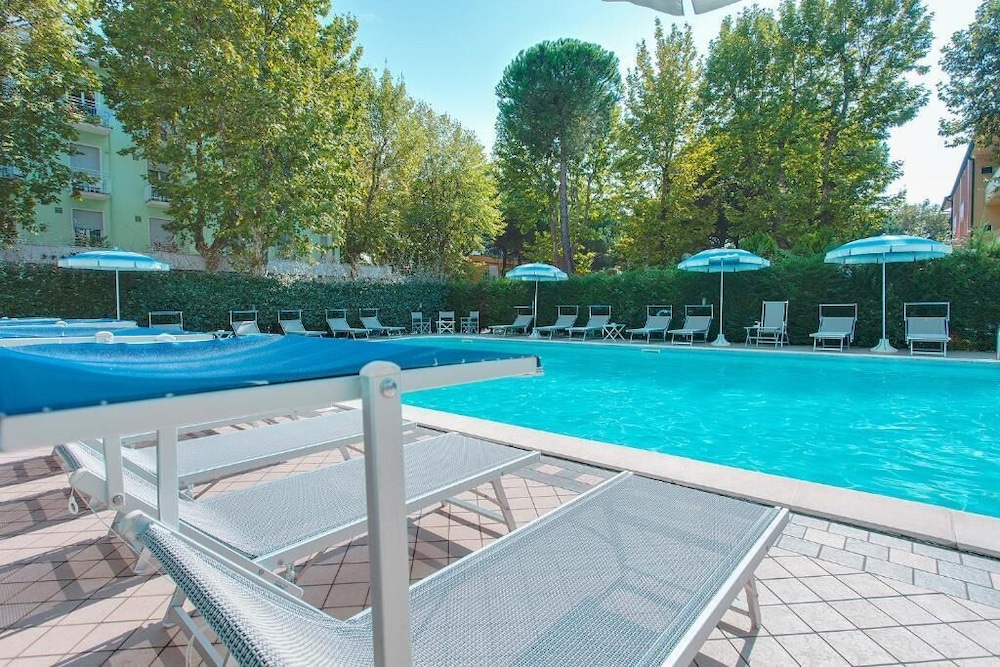 Hotel Foglieri in Cesenatico, Italy