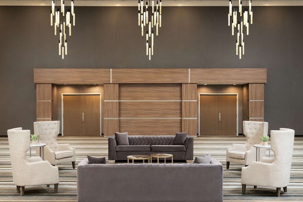 DoubleTree by Hilton Fort Worth South Hotel & Conference Center - photo 7