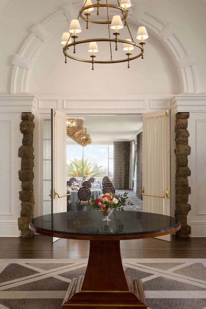 Claremont Club & Spa A Fairmont Hotel - photo 2