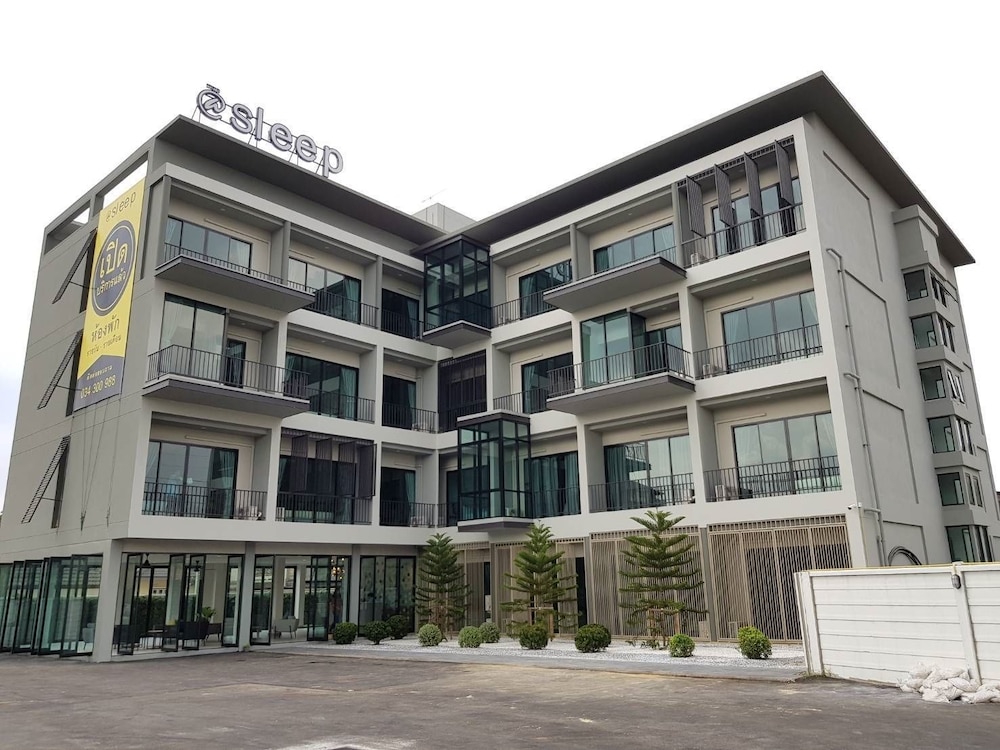 At Sleep in Nakhon Pathom, Thailand