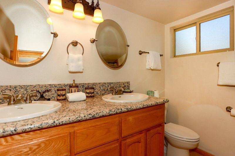 Mountain Adventure #1931 - carbon neutral hotel in Big Bear Lake