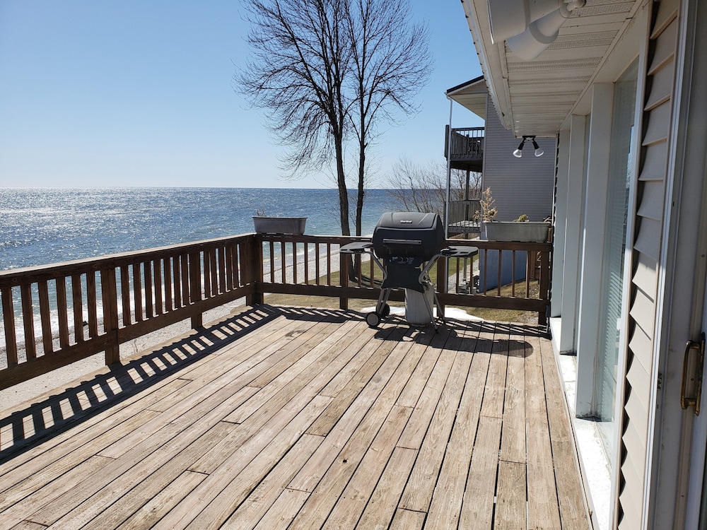 Algoma Beach Motel - photo 47