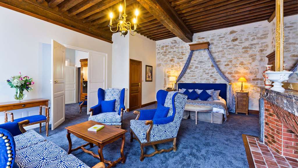 Grand Hôtel de Montespan Talleyrand — hotel in Bourbon-L'archambault