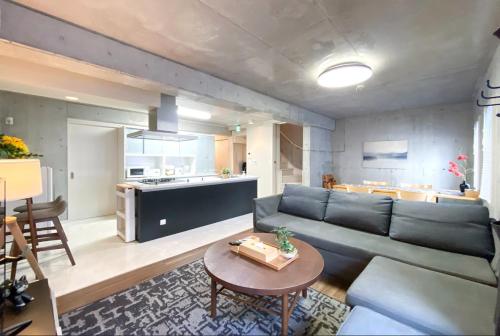Uhome Otsuka Villa — 4-Star Luxury Hotel in Tokyo, Japan