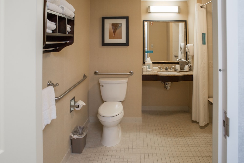 Hampton Inn & Suites Providence Downtown - photo 27