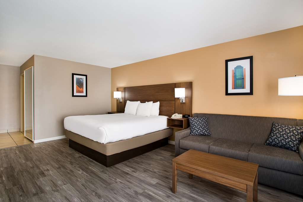 Best Western Gallup West - photo 4