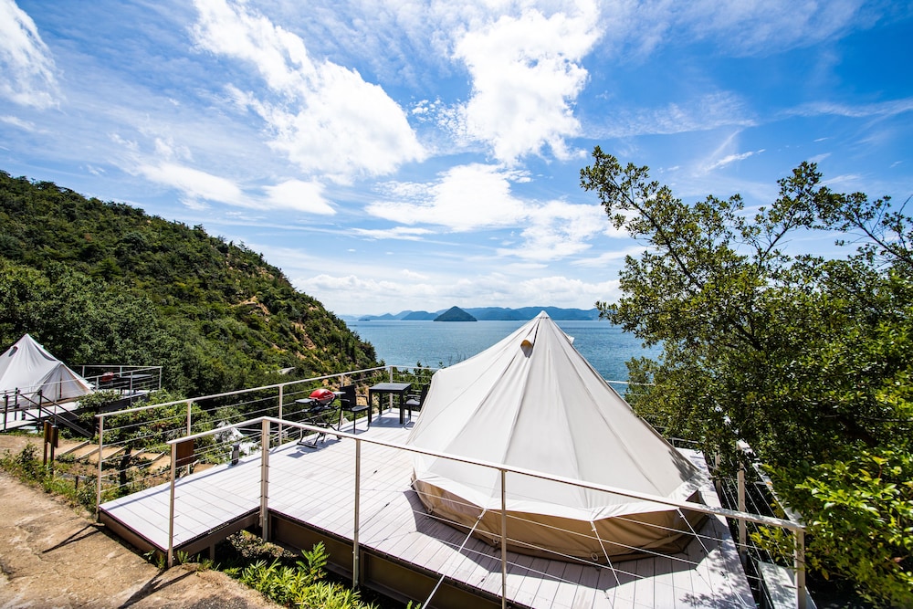 Tentoumi Shibukawa Beach Glamping — Tamano