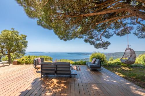 Vue Mer 360 la Cataline in Le Lavandou, France