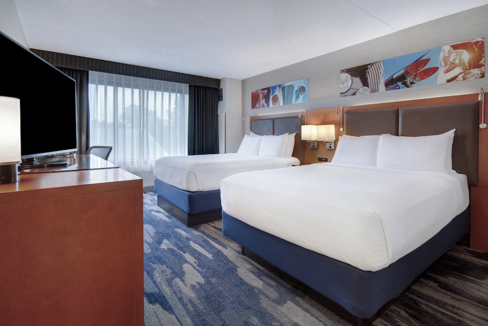 Crowne Plaza Auburn Hills by IHG - photo 23