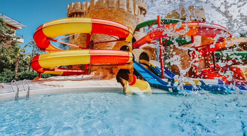Hotel Dreamland Oasis — hotel in Kobuleti