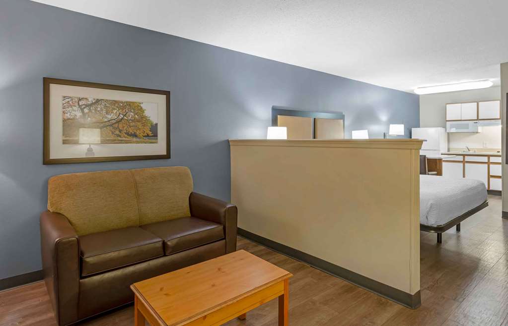 Extended Stay America Select Suites Richmond West End I 64 - photo 27
