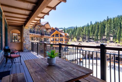 Reduce Rates w Skating Rink View in Northstar Village Great Bear 404 - featured photo