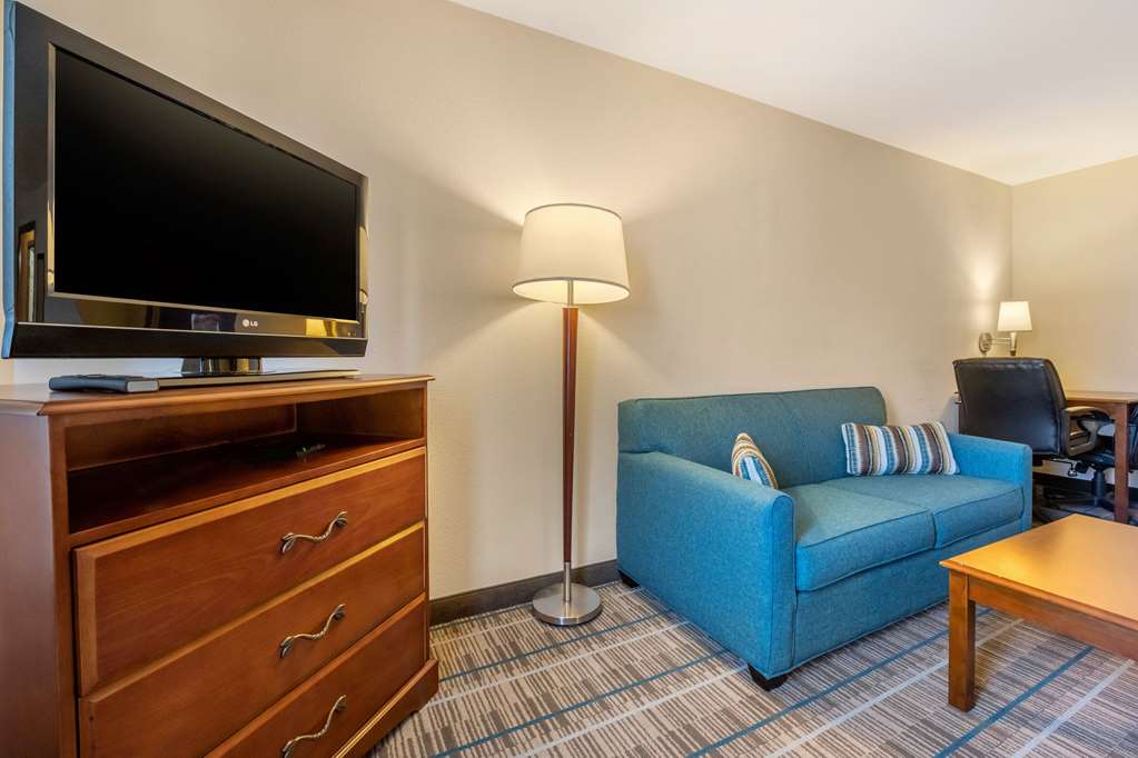 MainStay Suites Grantville Hershey North - photo 31