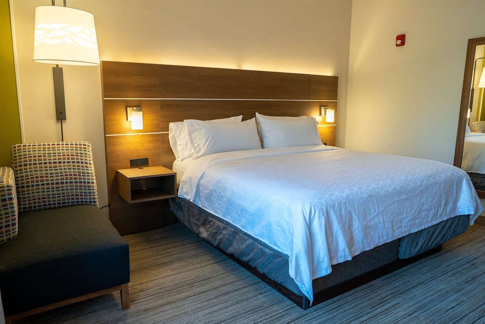 Holiday Inn Express Boston by IHG - photo 27