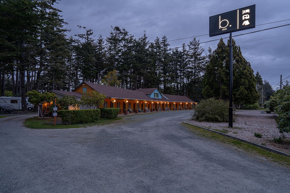 B.Side Motel Rv - photo 46