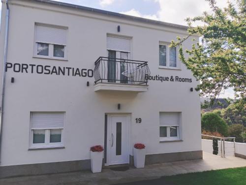 Portosantiago Boutique Rooms — Portomarin