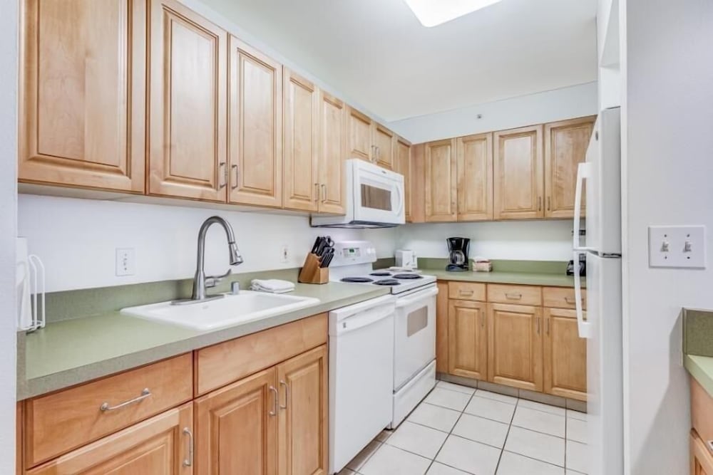 Valley Isle 1204 by RedAwning - photo 6