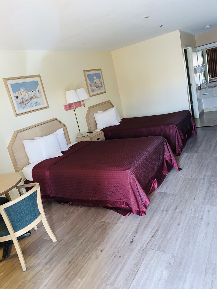 Americas Best Value Inn Phoenix I 10 West - photo 10
