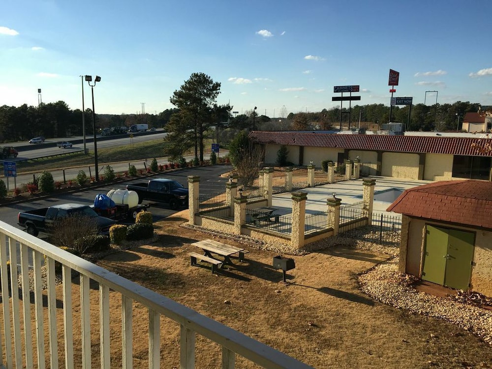 Motel6 Stockbridge GA Hwy 138 W - photo 11