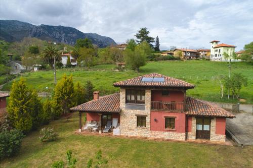 La Coqueta Del Sueve — Parres