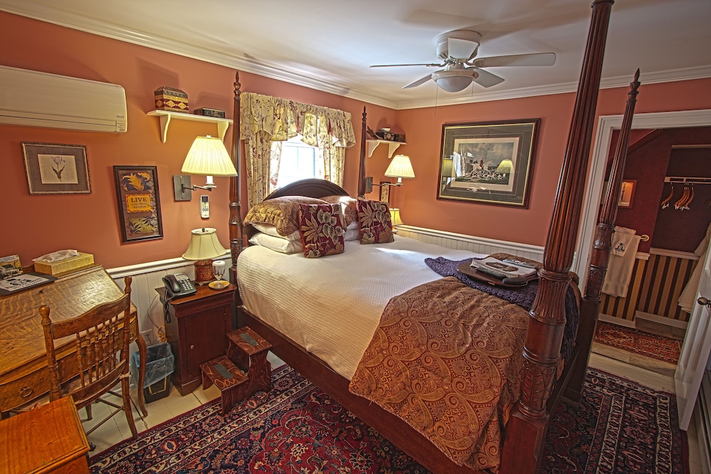 Phineas Swann Inn & Spa - photo 12
