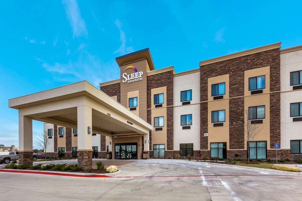 Sleep Inn & Suites Fort Worth Fossil Creek in Fort Worth, United States