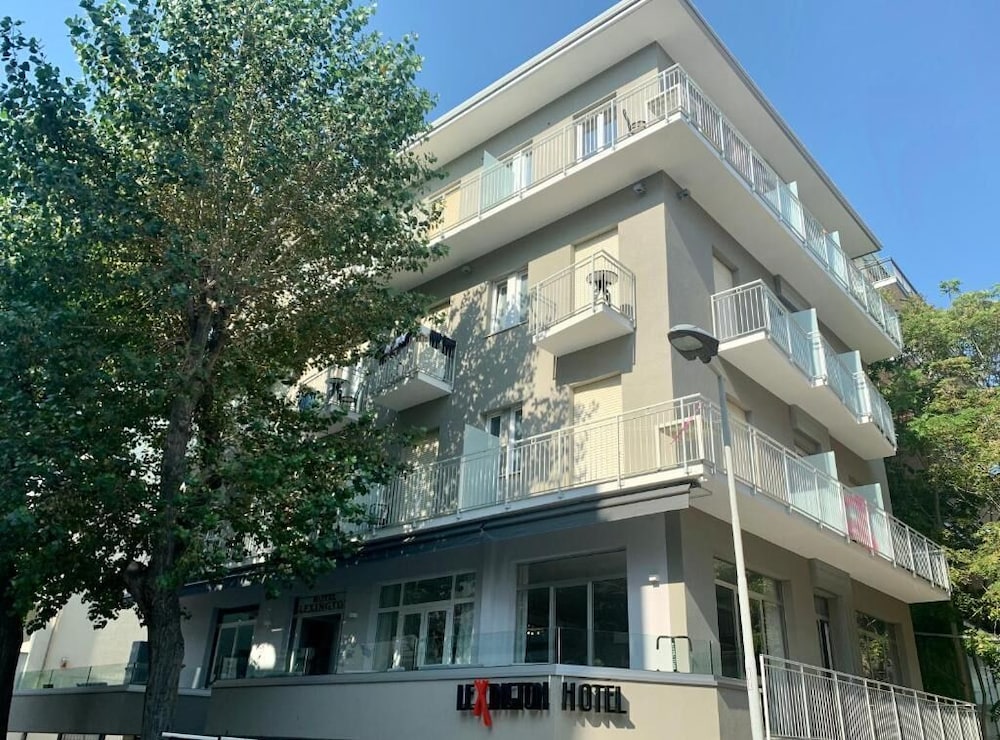 Hotel Lexington — Rimini